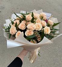Букет Кремовые розы Латте в Натырбово